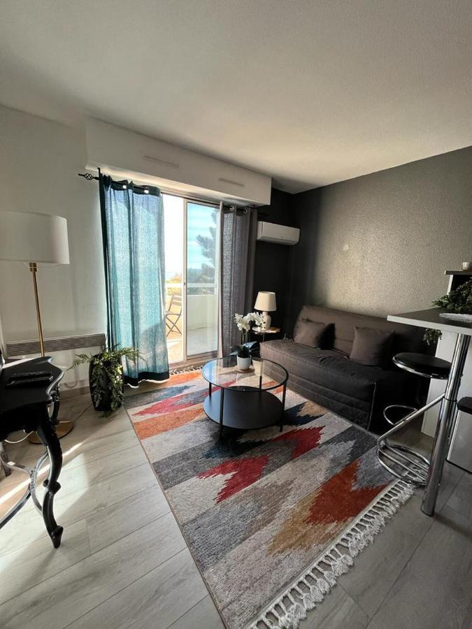 Studio La Baie Des Anges Lägenhet La Ciotat Exteriör bild